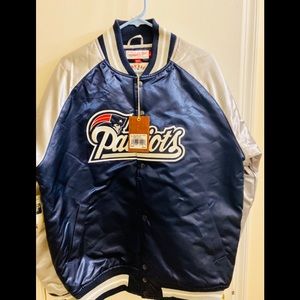 NWT Mitchell & ness patriots jacket